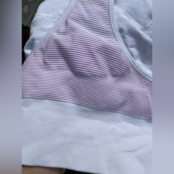 Ebb to Train *sun Lululemon Sports Bra size 8 white and pink high neck - Picture 11 of 14
